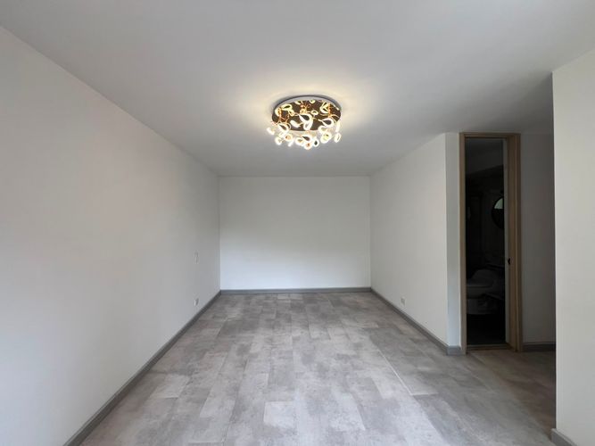 Apartamento de 3 alcobas en arriendo en El Poblado, Medellín, 97 m² · foto 13 de 17