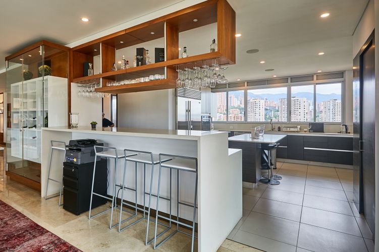 Apartamento de 3 alcobas en venta en Las Lomas No.1, Medellín, 406 m² · foto 7 de 20