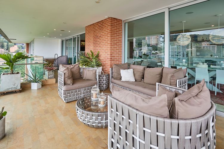 Apartamento de 3 alcobas en venta en Las Lomas No.1, Medellín, 406 m² · foto 13 de 20