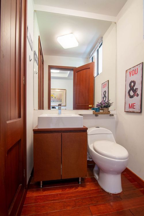 Apartamento de 4 alcobas en venta en Santa Barbara Alta, Bogotá, 254 m² · foto 7 de 20