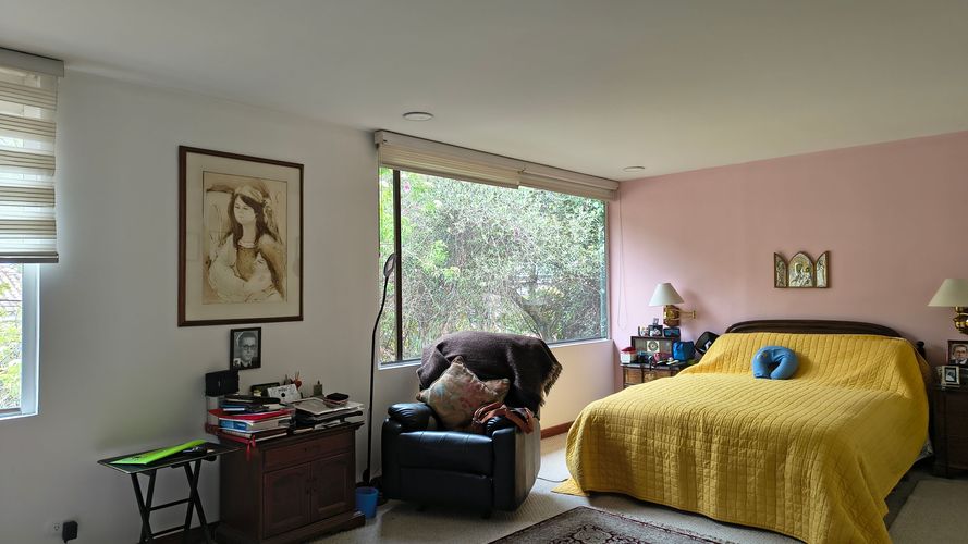 Casa de 4 alcobas en venta en Usaquen, Bogotá, 522 m² · foto 3 de 8