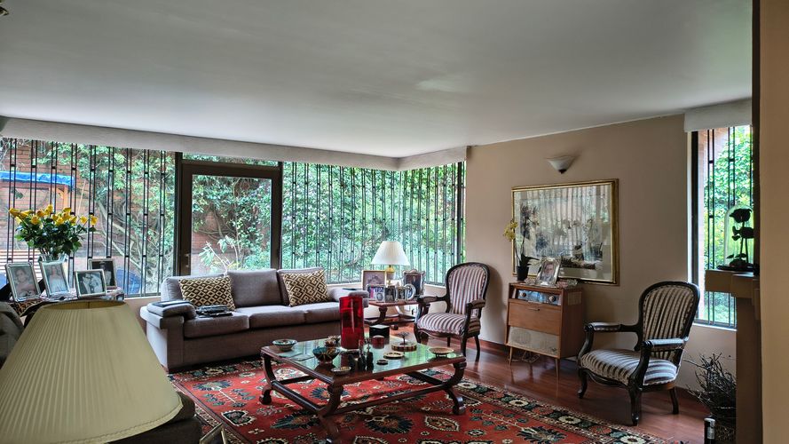 Casa de 4 alcobas en venta en Usaquen, Bogotá, 522 m² · foto 5 de 8