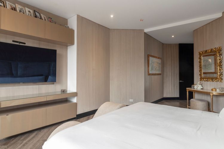 Apartamento de 3 alcobas en venta en Colinas De Suba, Bogotá, 283 m² · foto 19 de 20