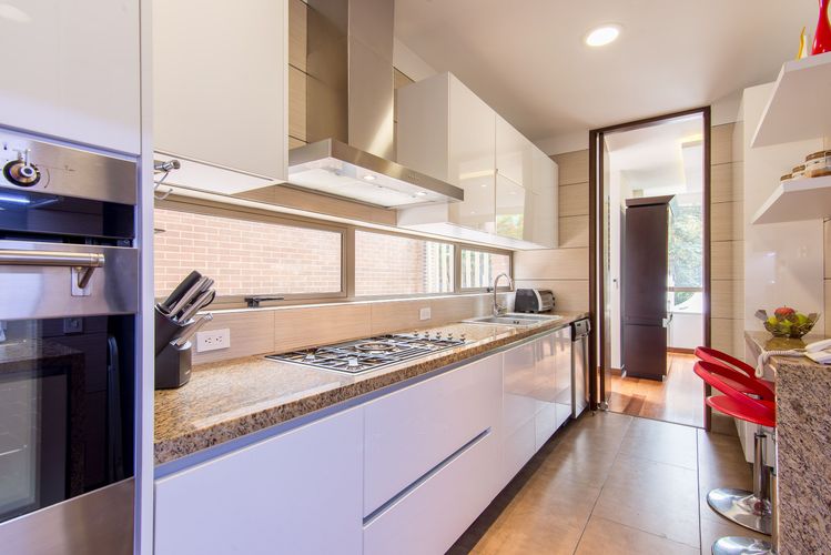 Apartamento de 3 alcobas en venta en Chicó Alto, Bogotá, 187 m² · foto 7 de 18