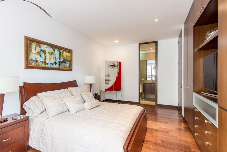Apartamento de 3 alcobas en venta en Chicó Alto, Bogotá, 187 m² · foto 12 de 18