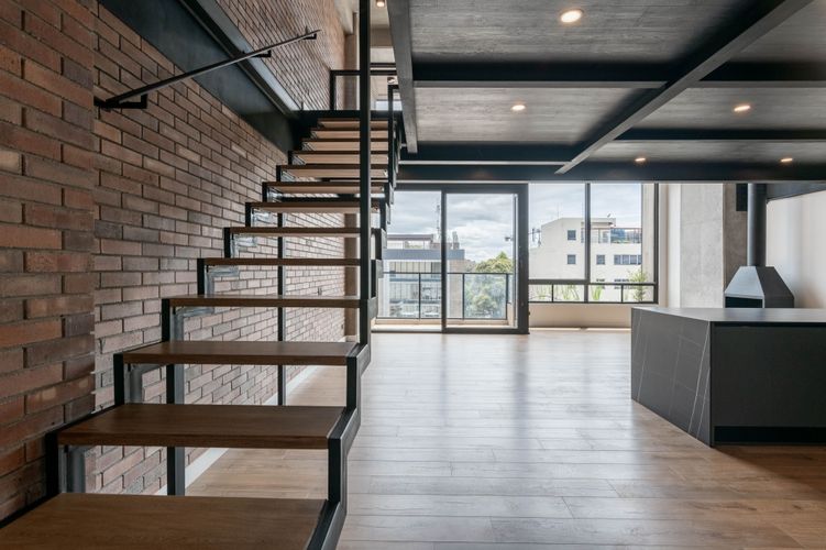 Apartamento de 1 alcoba en venta en Chico, Bogotá, 142 m² · foto 2 de 20