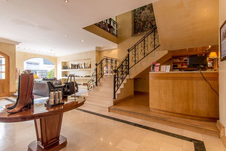 Casa de 4 alcobas en venta en San Patricio, Bogotá, 678 m² · foto 5 de 20