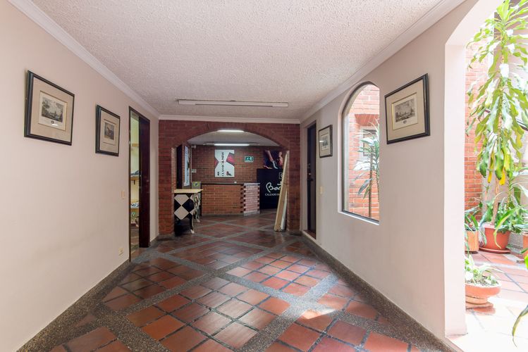 Casa de 4 alcobas en venta en San Patricio, Bogotá, 678 m² · foto 18 de 20