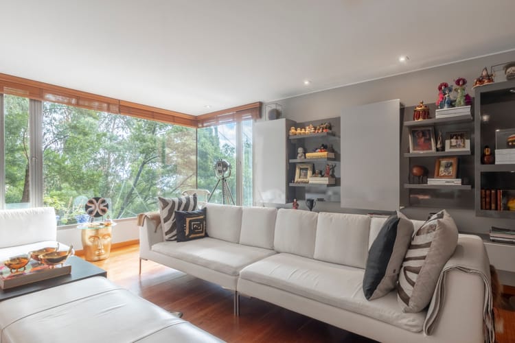 Apartamento de 3 alcobas en venta en Chicó Alto, Bogotá, 330 m² · foto 6 de 20