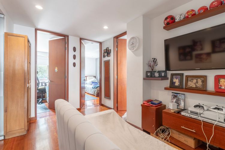 Apartamento de 4 alcobas en venta en Chapinero Alto, Bogotá, 147 m² · foto 8 de 20