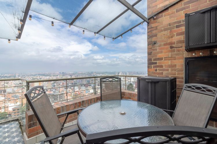 Apartamento de 4 alcobas en venta en Chapinero Alto, Bogotá, 147 m² · foto 9 de 20