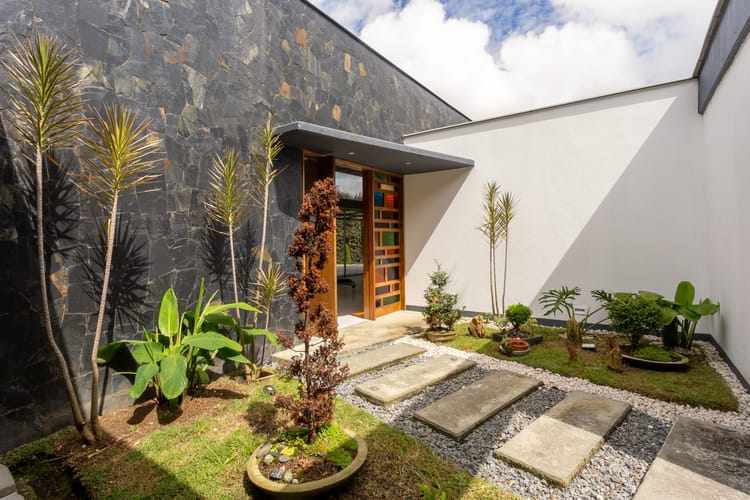 Casa de 5 alcobas en venta en Loma Del Escobero, Envigado, 400 m² · foto 4 de 20