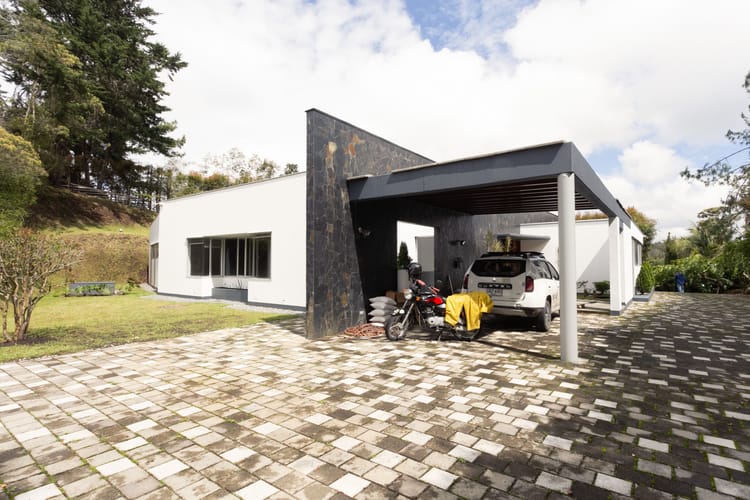 Casa de 5 alcobas en venta en Loma Del Escobero, Envigado, 400 m² · foto 5 de 20