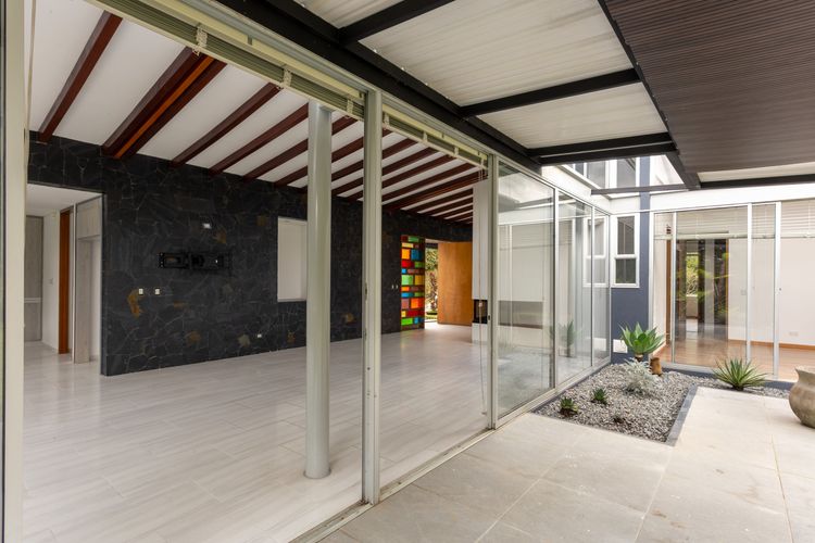 Casa de 5 alcobas en venta en Loma Del Escobero, Envigado, 400 m² · foto 7 de 20