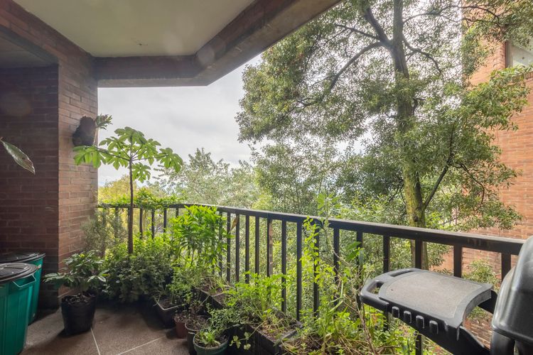 Apartamento de 2 alcobas en venta en Chicó Alto, Bogotá, 202 m² · foto 16 de 20