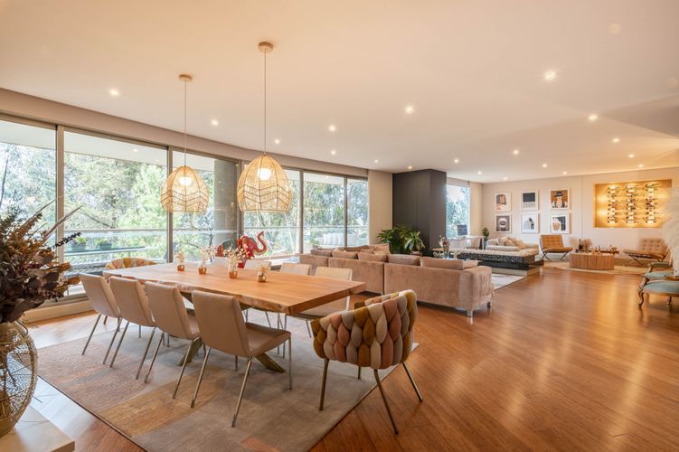 Apartamento de 4 alcobas en venta en Sotileza, Bogotá, 415 m² · foto 1 de 20