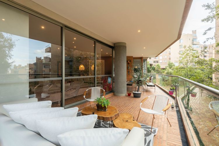 Apartamento de 4 alcobas en venta en Sotileza, Bogotá, 415 m² · foto 5 de 20