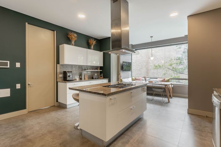 Apartamento de 4 alcobas en venta en Sotileza, Bogotá, 415 m² · foto 11 de 20