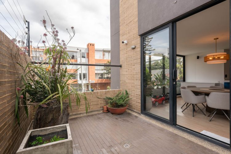 Apartamento de 3 alcobas en venta en La Calleja, Bogotá, 231 m² · foto 4 de 20