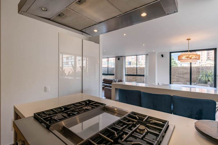 Apartamento de 3 alcobas en venta en La Calleja, Bogotá, 231 m² · foto 9 de 20