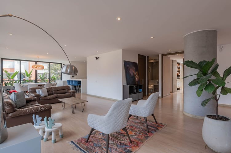 Apartamento de 3 alcobas en venta en La Calleja, Bogotá, 231 m² · foto 18 de 20