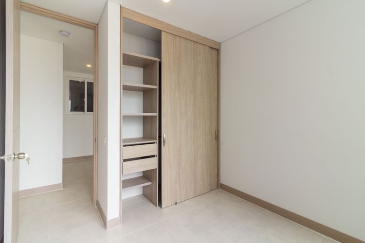 Apartamento de 3 alcobas en venta en Urbanizacion La Merced, Cali, 82 m² · foto 15 de 20