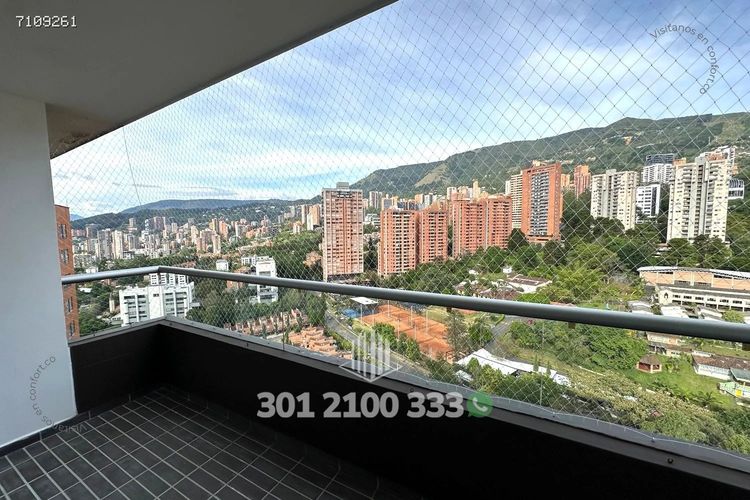 Apartamento de 3 alcobas en arriendo en Los Balsos, Medellín, 117 m² · foto 5 de 24