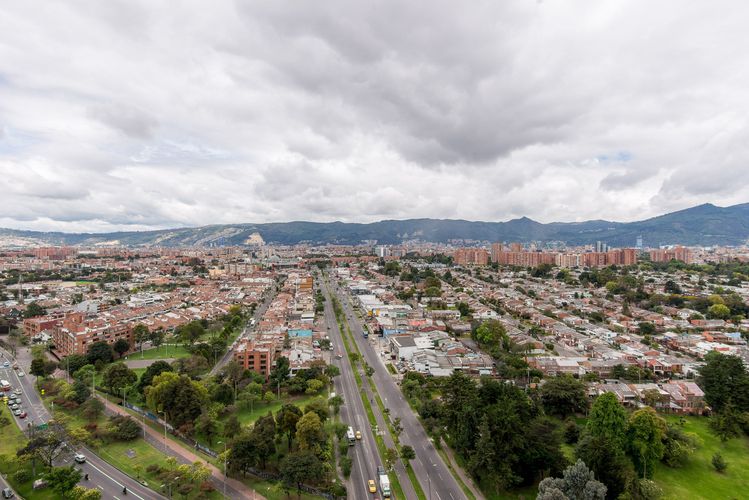 Apartamento de 3 alcobas en venta en Colinas De Suba, Bogotá, 163 m² · foto 5 de 20