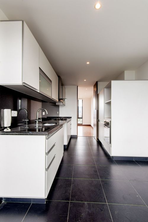 Apartamento de 3 alcobas en venta en Colinas De Suba, Bogotá, 163 m² · foto 8 de 20
