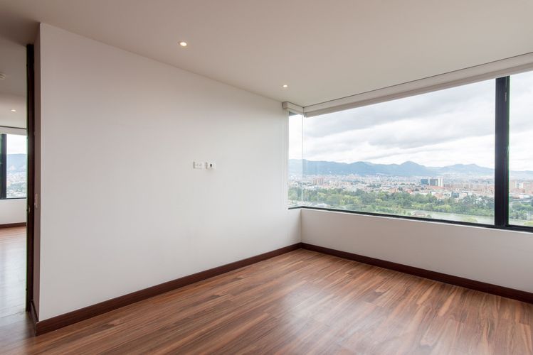 Apartamento de 3 alcobas en venta en Colinas De Suba, Bogotá, 163 m² · foto 18 de 20
