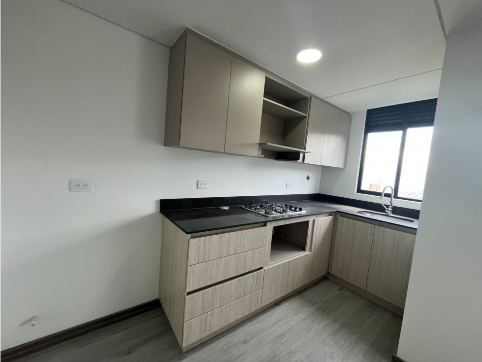 Apartamento en arriendo en Las Palmas, Medellín · foto 6 de 21