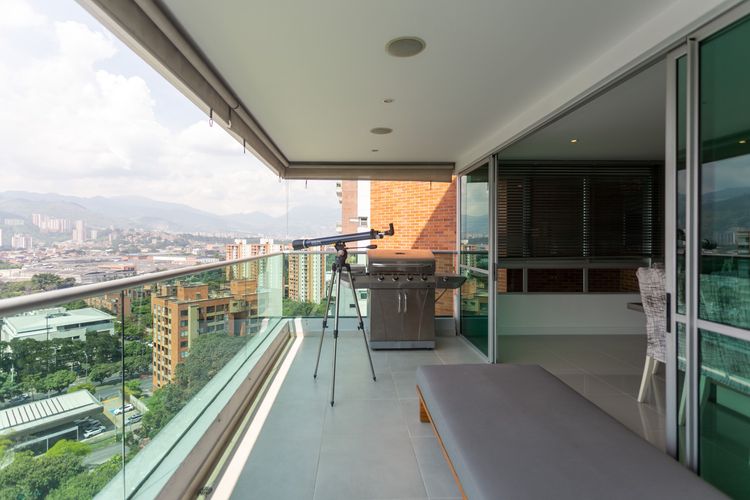 Apartamento de 3 alcobas en arriendo en Santa Maria De Los Angeles, Medellín, 274 m² · foto 14 de 20