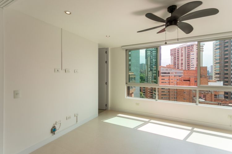 Apartamento de 3 alcobas en arriendo en Santa Maria De Los Angeles, Medellín, 274 m² · foto 19 de 20