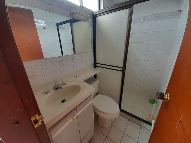 Apartamento de 5 alcobas en venta en Conucos, Bucaramanga, 190 m² · foto 9 de 22