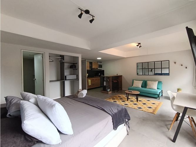 Apartaestudio en arriendo en El Poblado, Medellín, 48 m² · foto 6 de 10