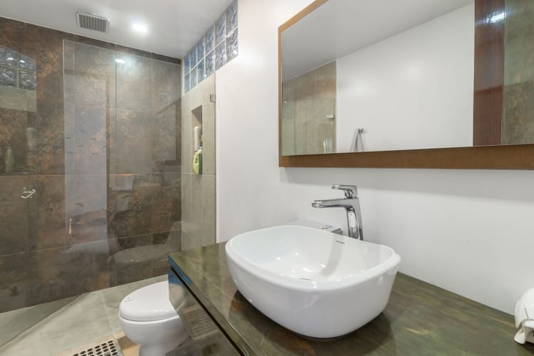 Apartamento de 3 alcobas en venta en El Refugio, Bogotá, 230 m² · foto 10 de 20
