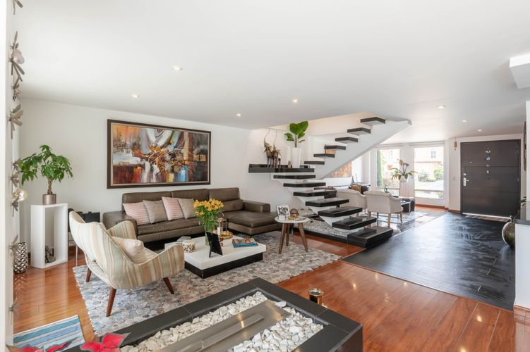 Casa de 3 alcobas en arriendo en Samaria, Chía, 239 m² · foto 2 de 20