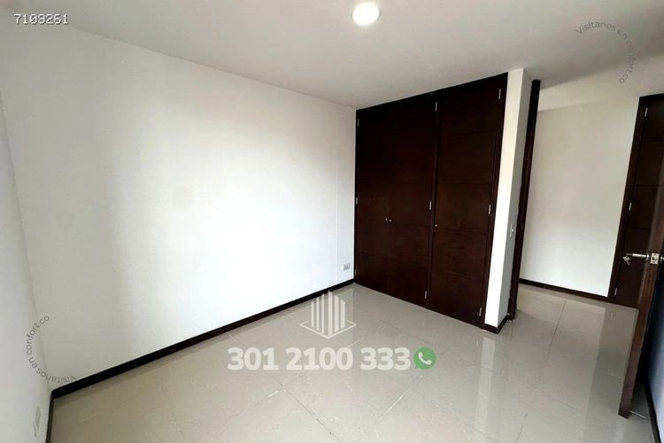 Apartamento de 3 alcobas en arriendo en Los Balsos, Medellín, 117 m² · foto 16 de 24