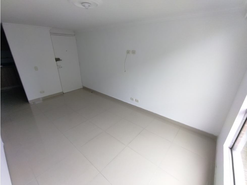 Apartamento en venta en Hayuelos, Bogotá · foto 2 de 13