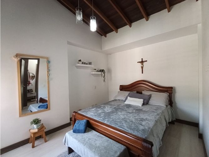 Apartamento de 3 alcobas en venta en El Chingui, Envigado, 130 m² · foto 10 de 22