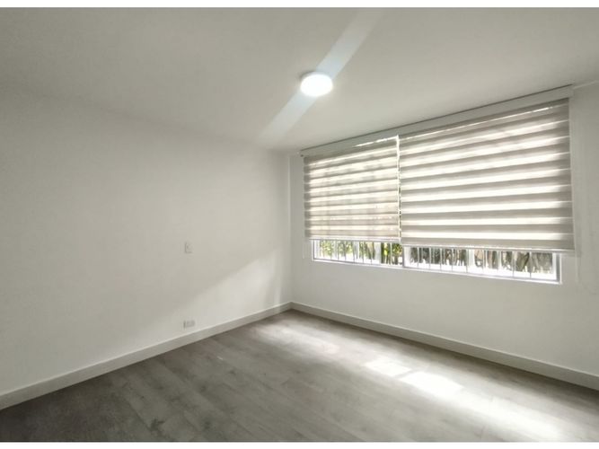 Apartamento de 4 alcobas en venta en Patio Bonito, Medellín, 153 m² · foto 10 de 19