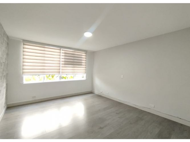 Apartamento de 4 alcobas en venta en Patio Bonito, Medellín, 153 m² · foto 11 de 19