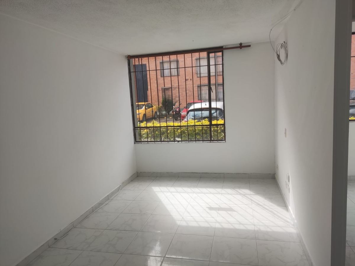 Apartamento en venta en Fontanar Del Río, Bogotá · foto 4 de 24