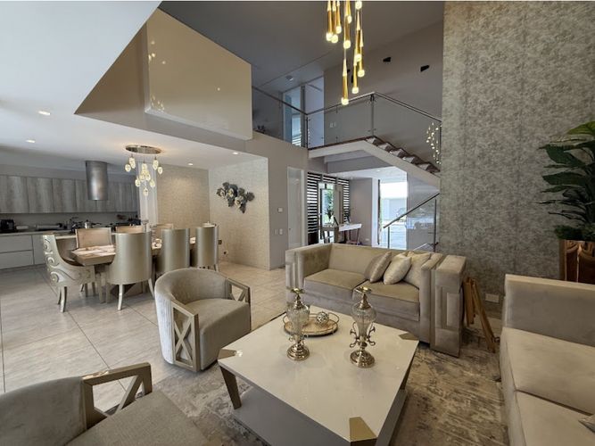 Casa de 3 alcobas en venta en Pance, Cali, 302 m² · foto 3 de 24