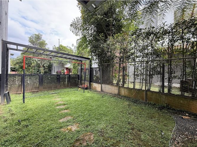 Casa de 3 alcobas en venta en Pance, Cali, 302 m² · foto 22 de 24