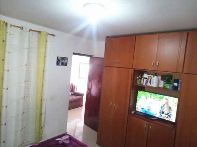 Casa de 3 alcobas en venta en El Rosario, Bello, 117 m² · foto 9 de 11