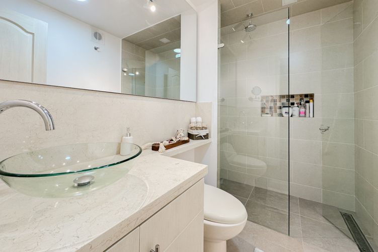 Apartamento de 3 alcobas en venta en Chico Norte, Bogotá, 230 m² · foto 16 de 23