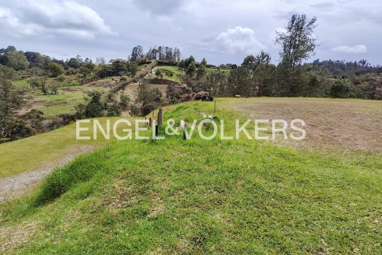 Lote en venta en Don Diego, El Retiro · foto 5 de 7
