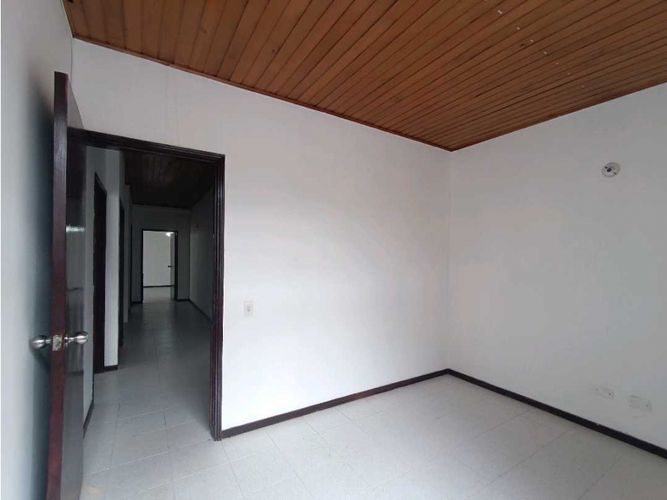 Local en arriendo en Villapilar, Manizales, 170 m² · foto 5 de 16