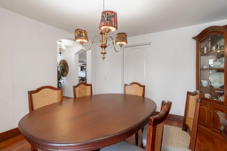 Casa de 4 alcobas en venta en El Recreo De Los Frailes, Bogotá, 300 m² · foto 8 de 20